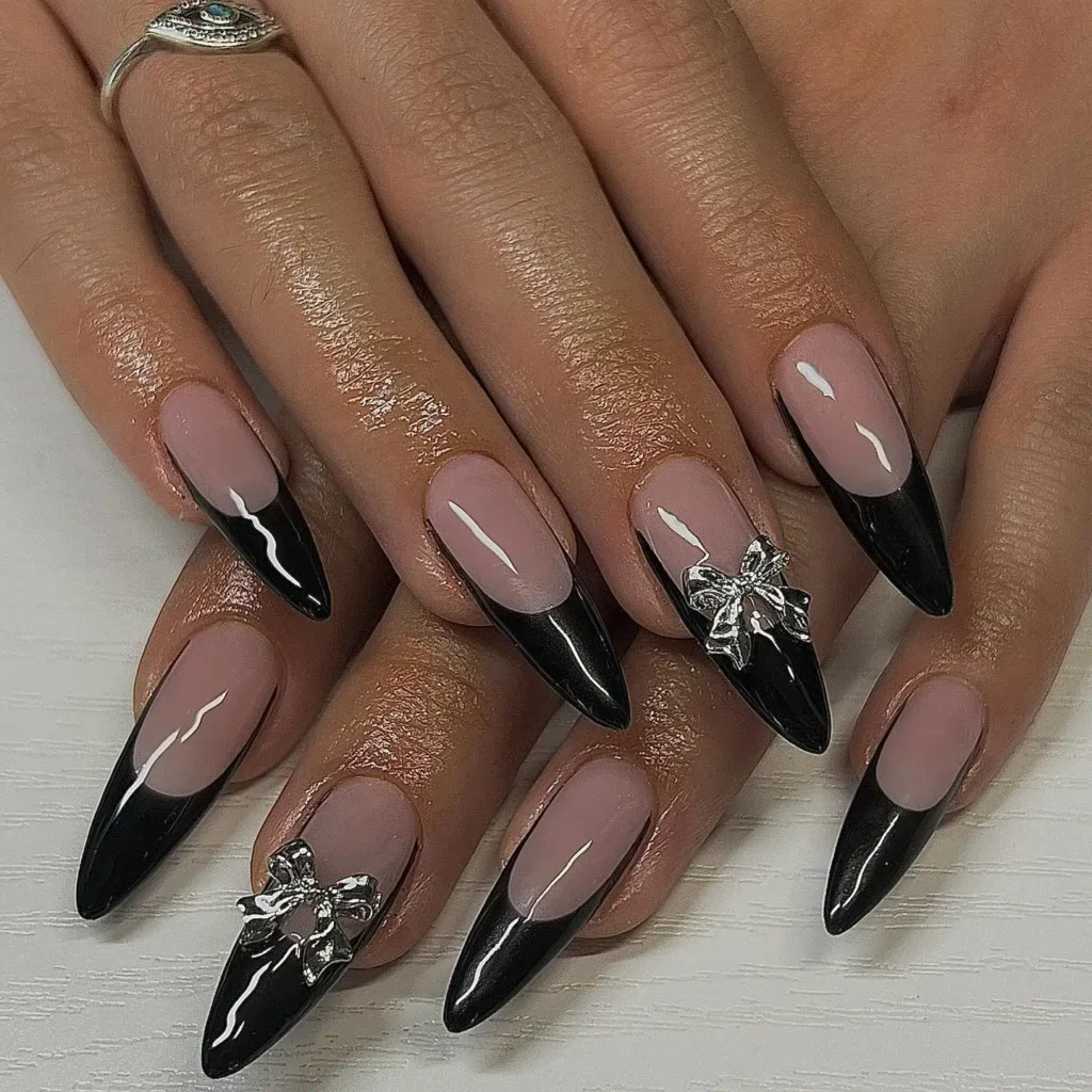 black french tip nails