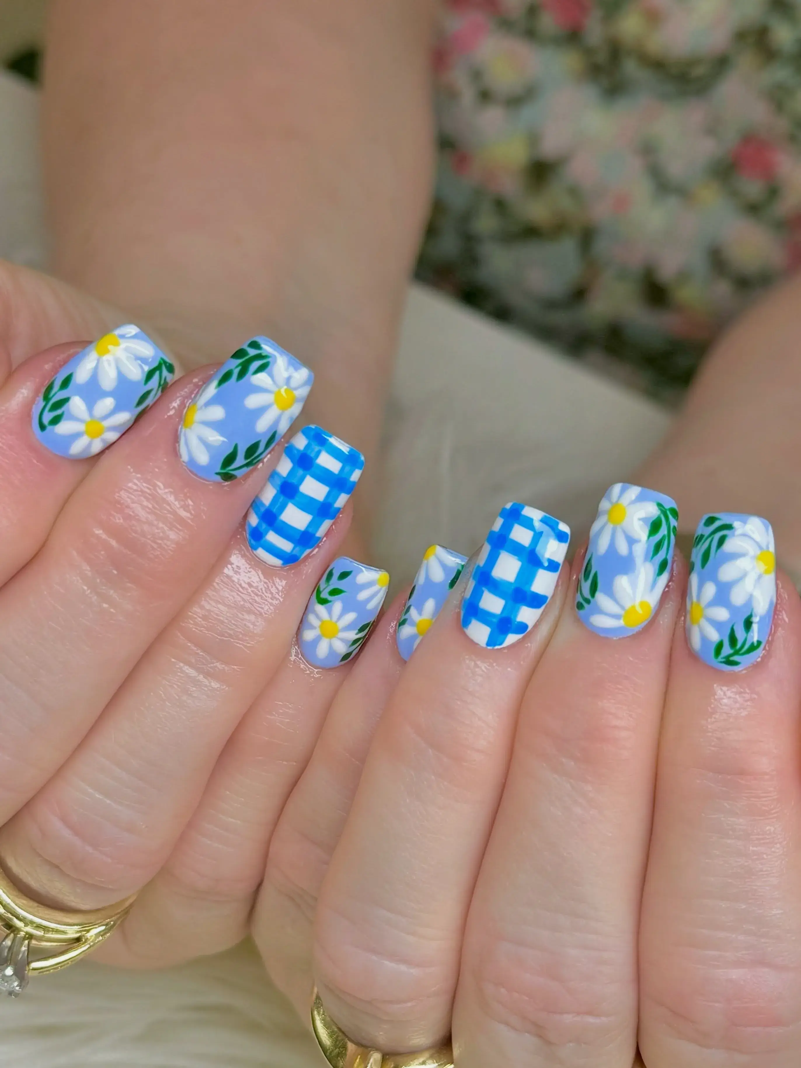 Cute Summer Nail Designs 2026: 200+ Inspo, Trends, and Expert Tips for Every Style 68 blue + green daisy summer nails