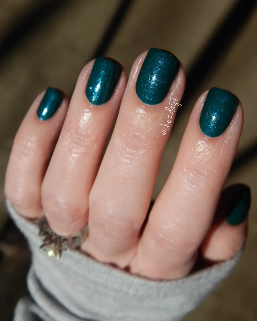 Fall Nail Design Inspo and Colors 2026: Shades, Techniques, and Looks for Every Nail 16 deep teal fall nail colors