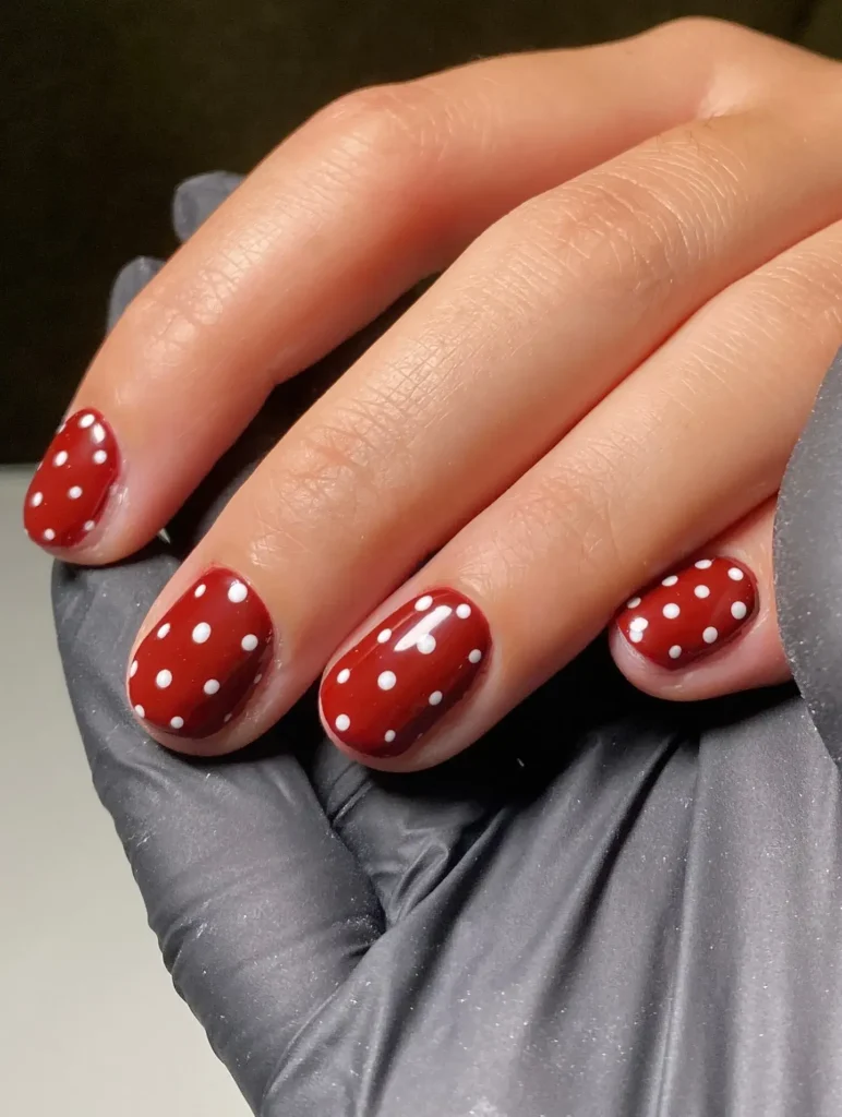 polka dots short nail designs