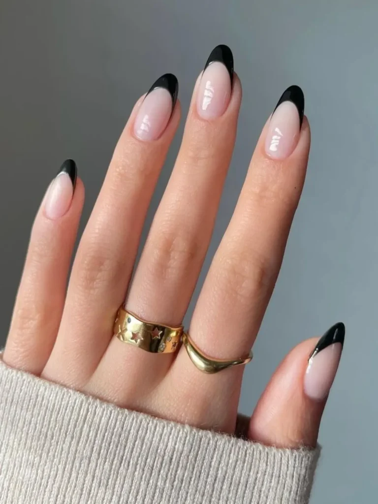 press-on black french tip nails