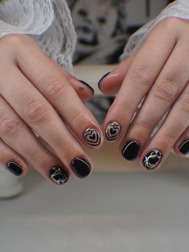 structured gel manicures short nails designs