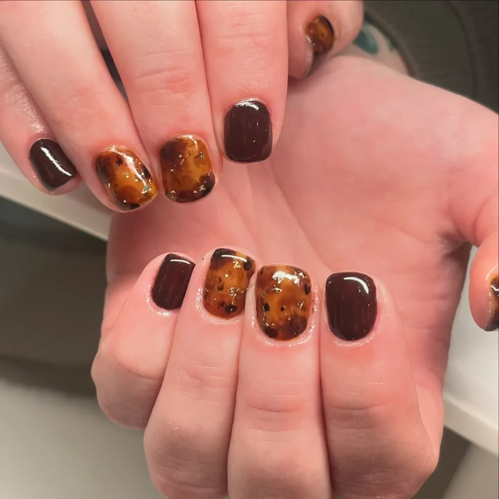 tortoiseshell short nails designs