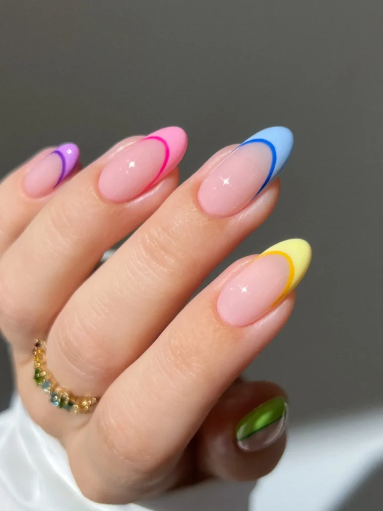 two-tone short french tip nails