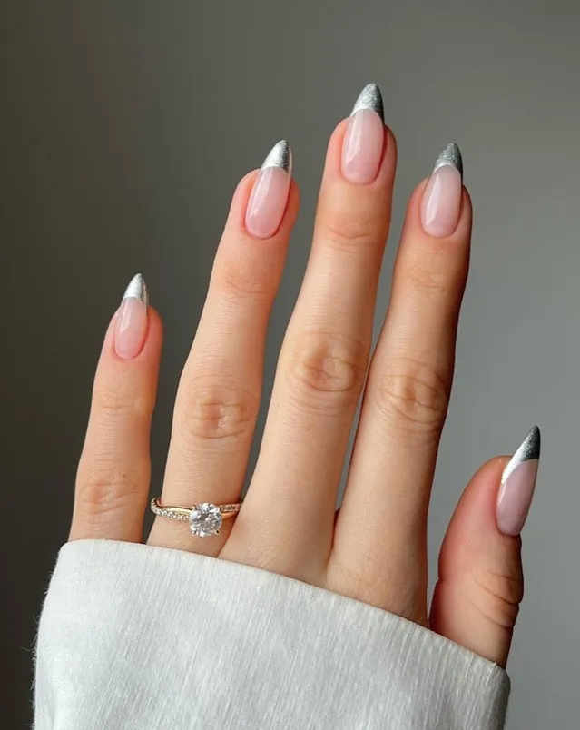 Chrome French Tip Nails 2026: 32 Designs and What to Tell Your Nail Tech 36 french tip with chrome